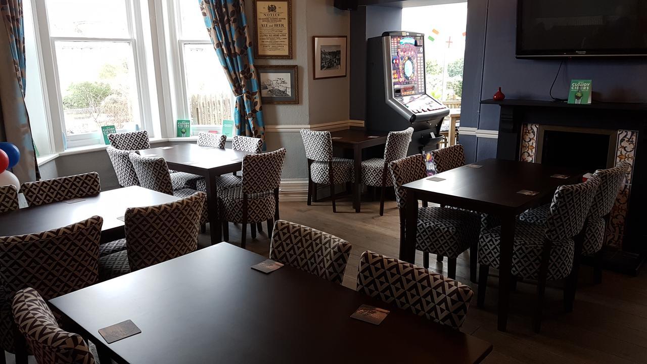 The Village Inn Bideford Exterior photo